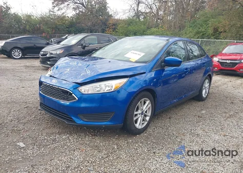 2018 Ford Focus Se z USA, uszkodzony, nr VIN 1FADP3F27JL328691